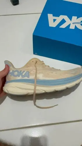 Tênis Hoka Clifton 9 Masculino Bege - Tam. 43