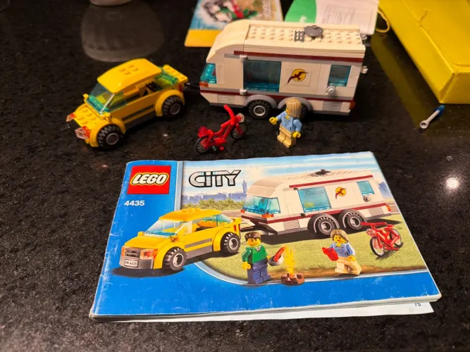 Lego 4435 vendo e troco por jogos