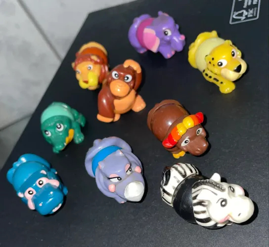Bonecos Kinder Ovos Bicho Bola animais