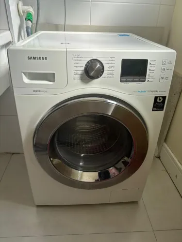 Máquina de lavar e secar