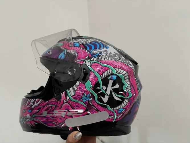 Capacete Ls2 feminino Stream Ff320 Warrior tam. 54