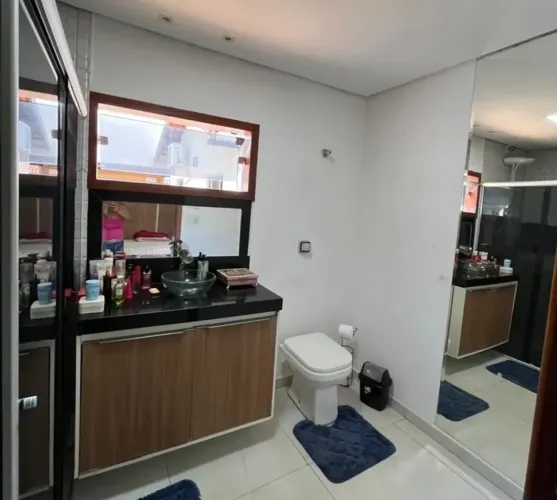 VENDO CASA NA ARUANA