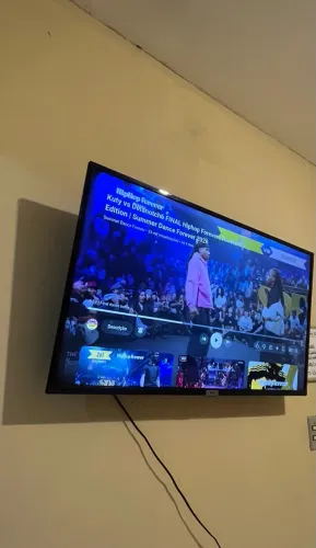 TV SEMP TCL 40 - Completa e sem Defeitos