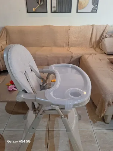 Cadeira de alimentação para criança