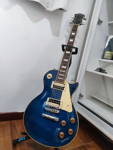 Guitarra Tagima + Caps Malagoli + Pedaleira Mvave