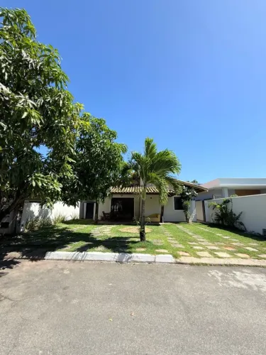 Casa para Locação em Salvador, Piatã, 3 dormitórios, 1 suíte, 3 banheiros, 3 vagas