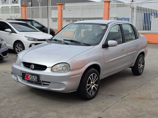 Chevrolet Corsa Sedan 1.0 MPFI 8V 71cv 4P 2004
