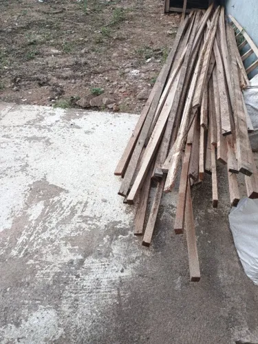 Ripas para cercados. telhados. galinheiro etc.