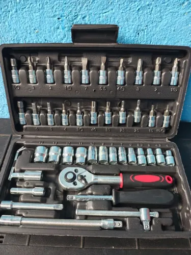 KIT DE FERRAMENTAS 46 PEÇAS COMPLETO - COM CATRACA E MALETA!