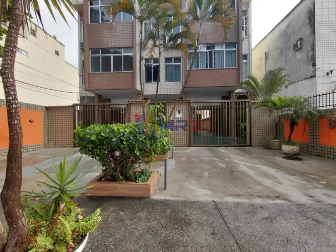 Apartamento de 3 Quartos com Vista para a Praia em Ilha do Governador