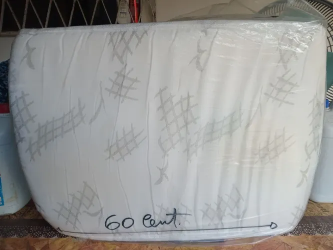 Travesseiro de encosto,novo novo.Garanto!Valor 100,00