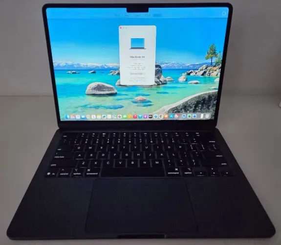 MacBook Air M4 - 13" - 24GB mem. RAM - SSD 512GB !!!***impecável***!!! (bateria 14 ciclos)