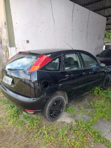 Ford Focus 1.6 S/se/se Plus Flex 8v/16v 5P 2004