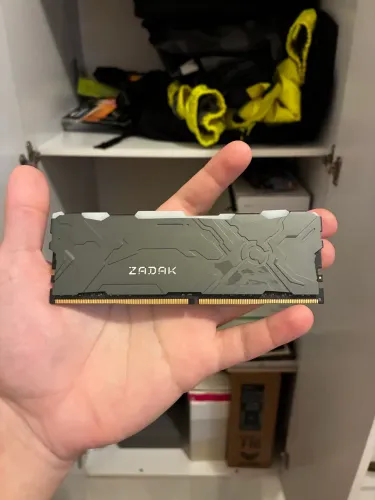 Memória RAM DDR4 8GB 3200Mhz