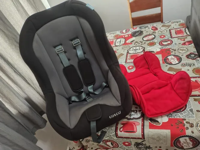 Cadeirinha para carro Cosco Simples Safe