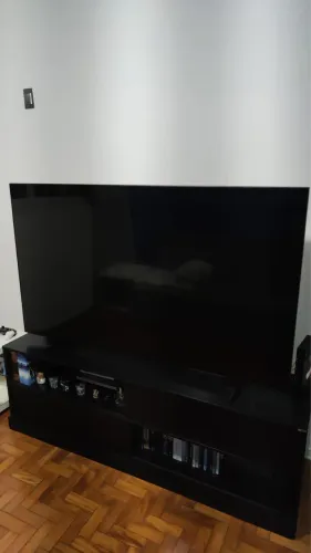 VENDE-SE TV 65? SAMSUNG VISIO AI QLED 4K - 4 meses de uso