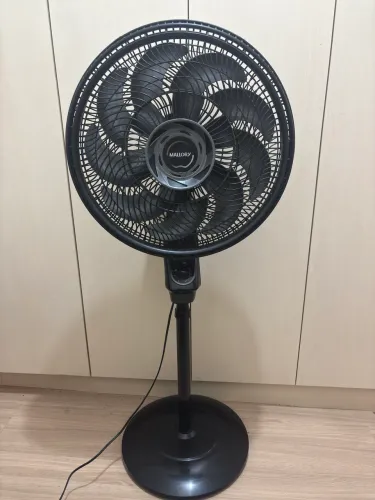 Ventilador de Coluna Mallory 40 cm - Excelente Estado