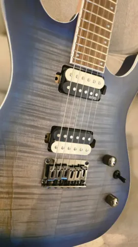 Guitarra Cort KX300 OPCB | EMG | Open Pore Cobalt Burst (OPCB)