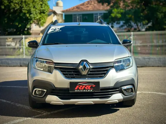 Renault Stepway Zen Flex 1.0 12V Mec. 2025