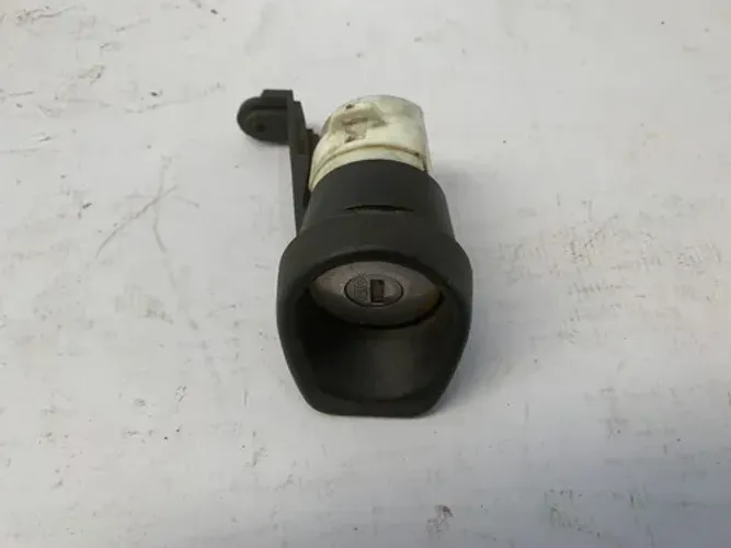 Cilindro Chave Miolo Porta Malas Peugeot 106 1994 1996