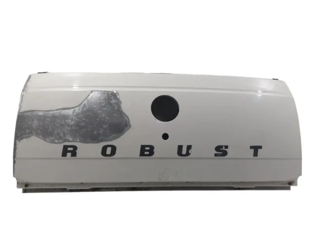 Tampa traseira Volskwagen Saveiro Robust 21/23 recuperada