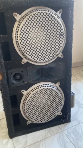 Caixa de som - 450W