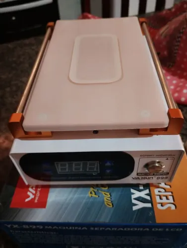 Máquina separadora de LCD,usada apenas uma vez,em ótimo estado.
