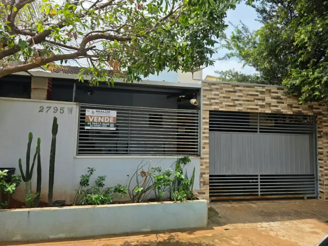 Casa a venda no residencial dos buritis