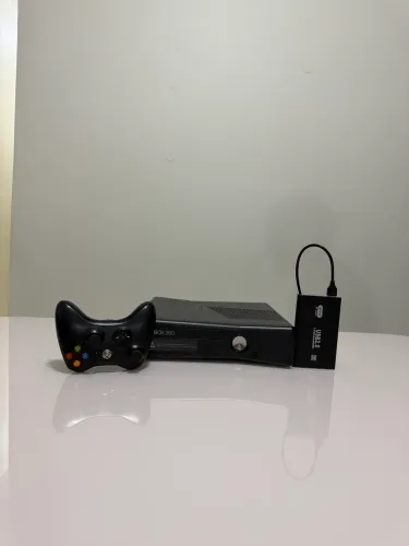Xbox 360 desbloqueado + 72 jogos + 1 controle original