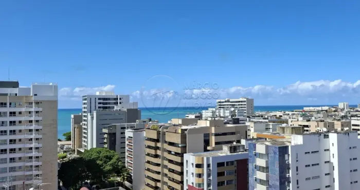 Apartamento Mobiliado com 2 Quartos e Varanda Gourmet em Andar Alto à venda no Promenade I
