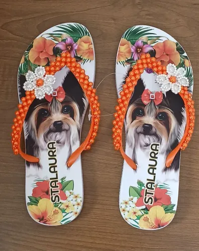 Chinelo Feminino Bordado Decorado com Pérolas 