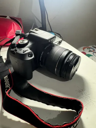 Canon t7 seminova+lente do kit com caixa