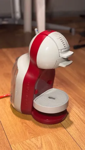 Cafeteira Nescafé Dolce Gusto Arno Mini Me Automática Vermelha
