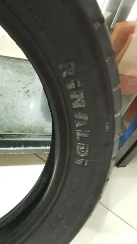 Pneu pcx sem camara 100/90/14
