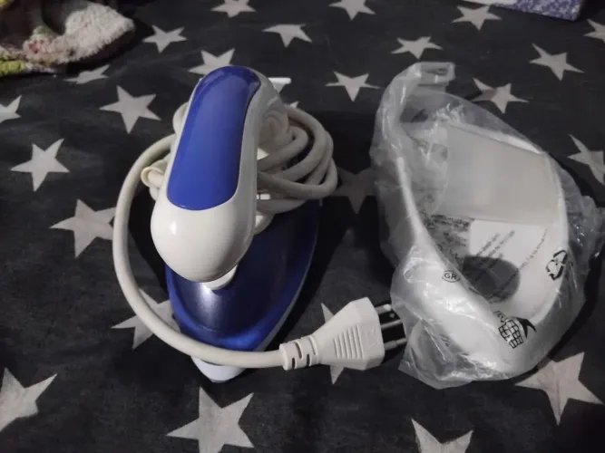 MINI FERRO A VAPOR LANMAX PORTÁTIL PRÁTICO VERSÁTIL