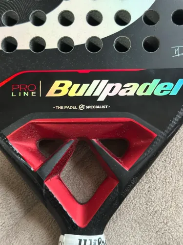 Raquete bullpadel