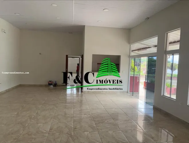Barracão para Venda em Itirapina, Vila Cianeli, 2 banheiros