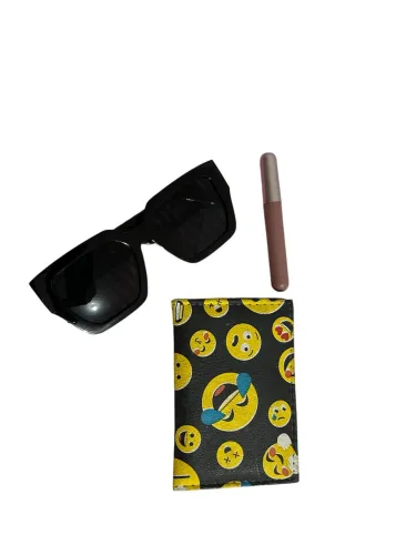 Kit Óculos Escuros de Sol/Carteira e Batom Nude Matte