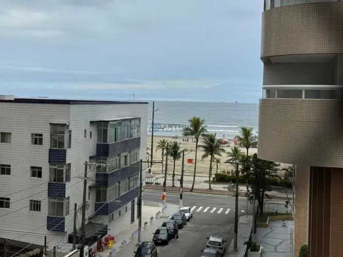 Apartamento à venda em Praia Grande no bairro Aviação, 2 dormitórios, 1 suíte