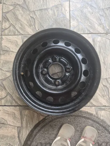 Rodas aro 14 , 4 furos