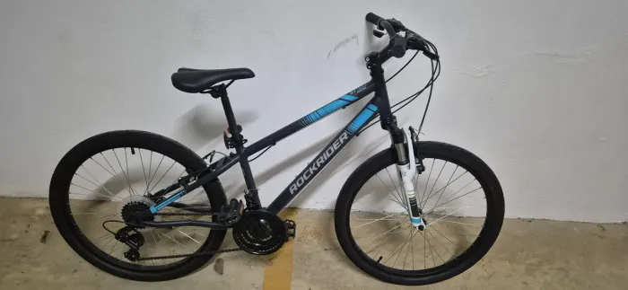 Bicicleta Rockrider aro 24 semi nova