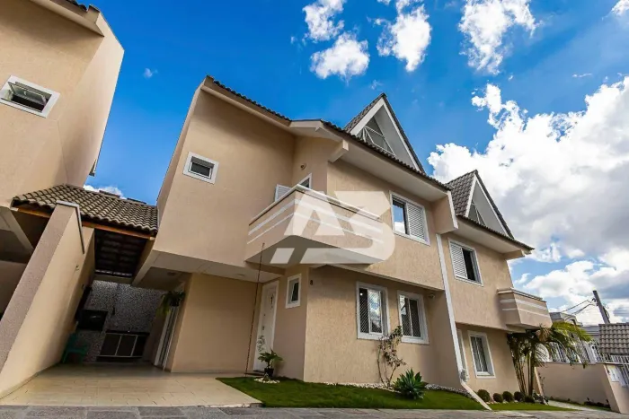 Sobrado com 3 dormitórios à venda, 126 m² por R$ 950.000,00 - Portão - Curitiba/PR