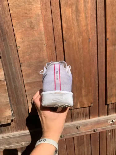 TÊNIS NIKE RIVAL FLY 4