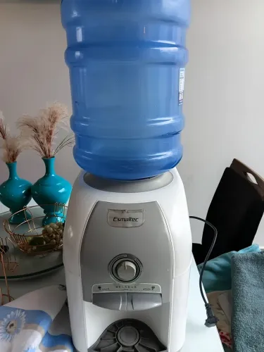 Bebedouro de água Smaltec