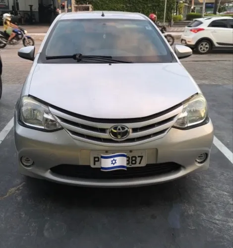 Toyota Etios X Sedan 1.5 Flex 16V 4P Mec. 2015