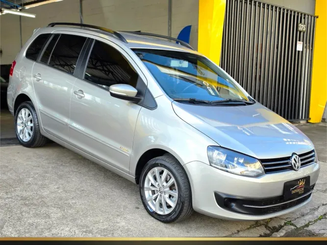 Volkswagen Spacefox 1.6/ 1.6 Trend Total Flex 8V 5P 2014