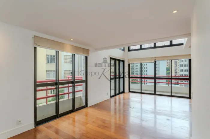 Apartamento - Itaim Bibi - 3 suítes - 169 m²