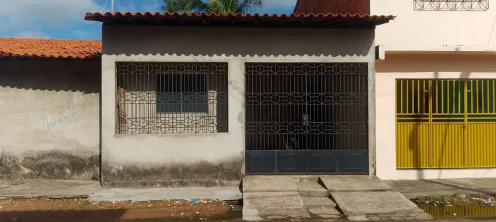 Casa à venda no Coroado
