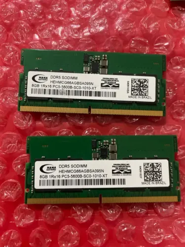 02 memórias ddr5 - 08 GB