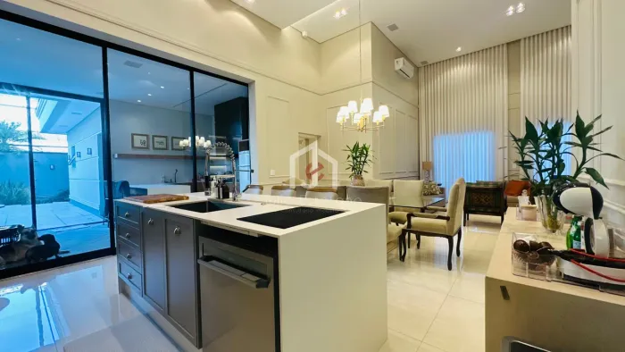 Casa com 3 suítes no condomínio Terras de San Marco em Taubaté